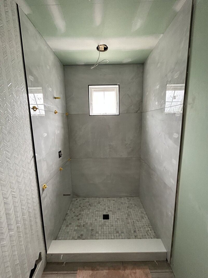 Bathroom 3, Bold-Vein Calacatta
