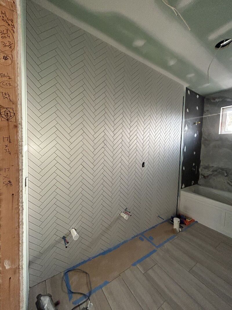 Bathroom 2, Bold-Vein Calacatta