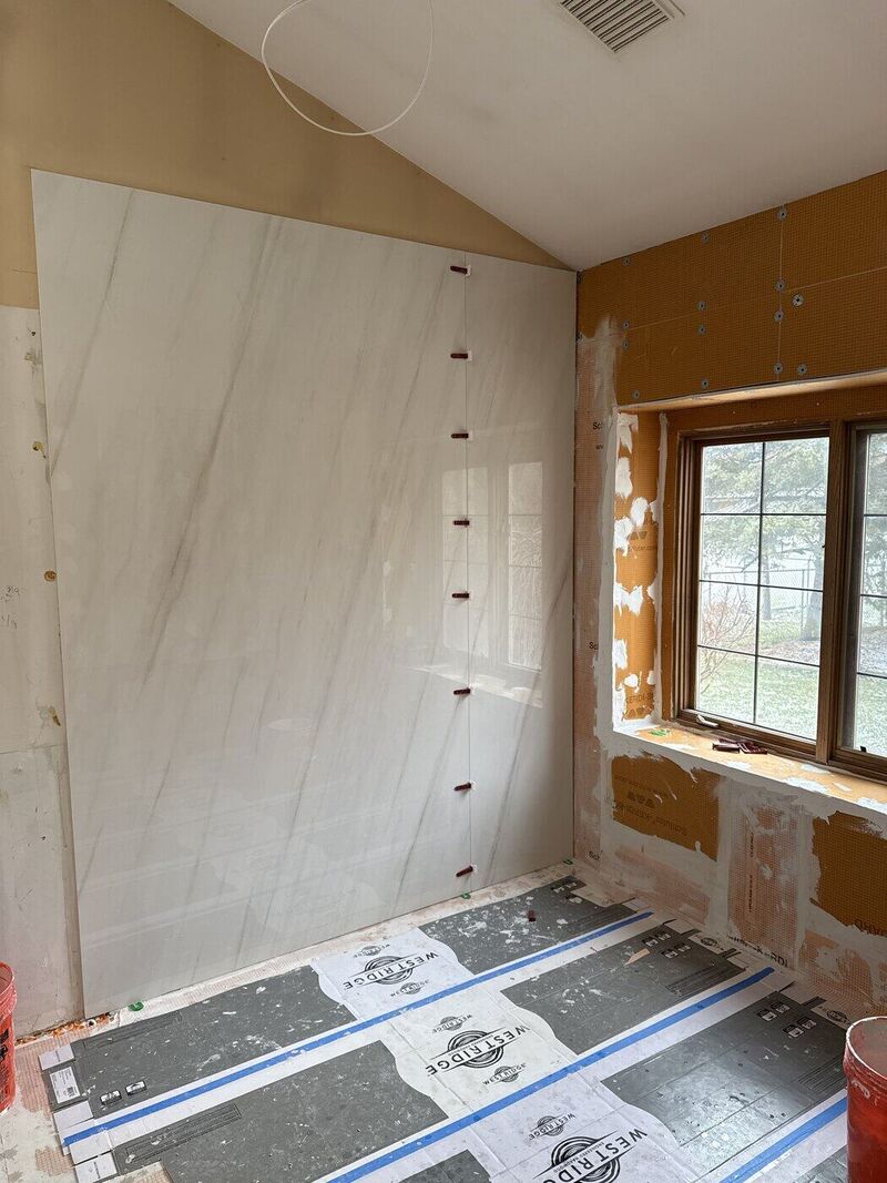 Primary bath, High-End Slab Bath